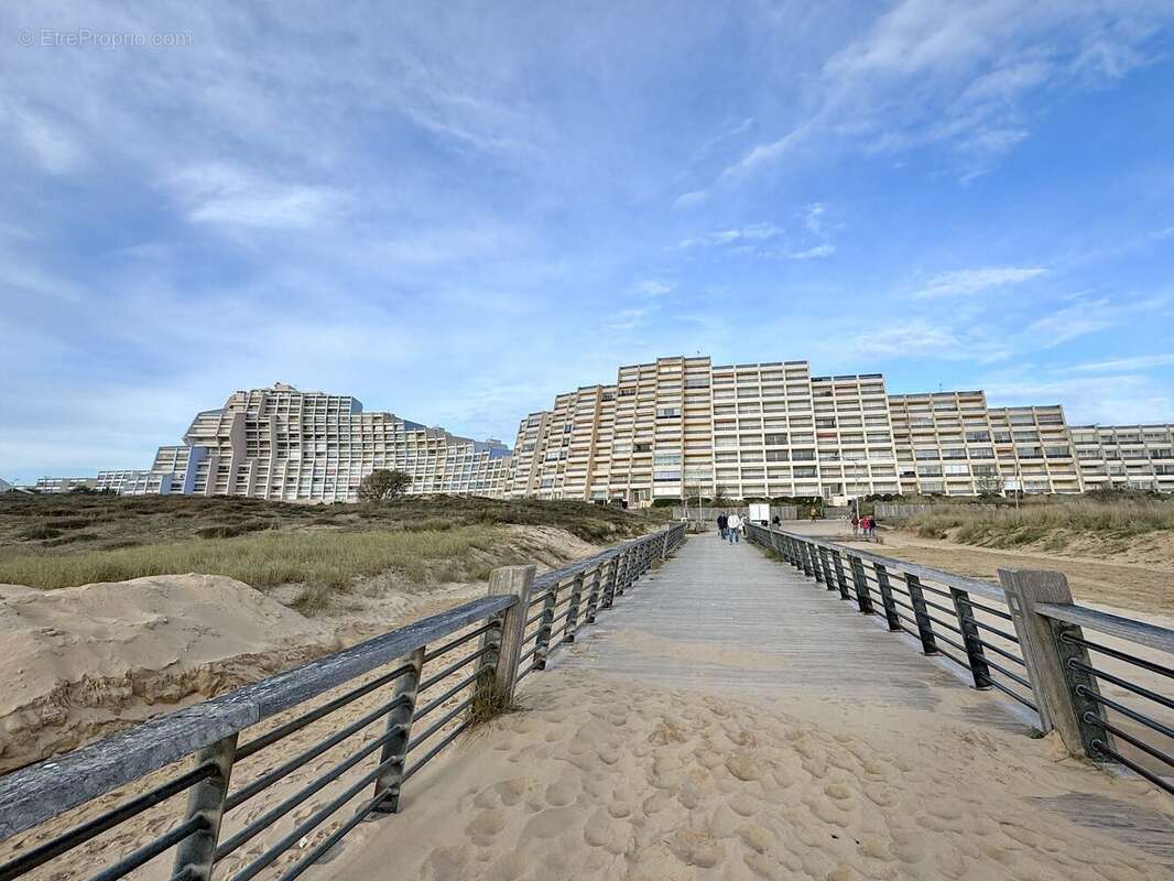 Façade immeuble - Appartement à SAINT-JEAN-DE-MONTS