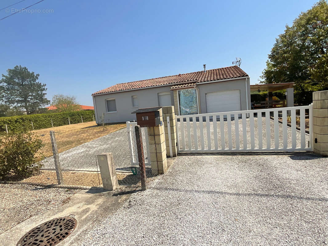EXCLUSIVITE Maison à vendre 4 pièces REVEL (31) - photo 2