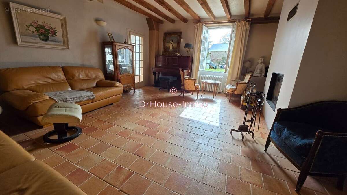 Maison 8 pièces 260 m² à vendre à Aubigne-Sur-Layon (49540) - photo 24