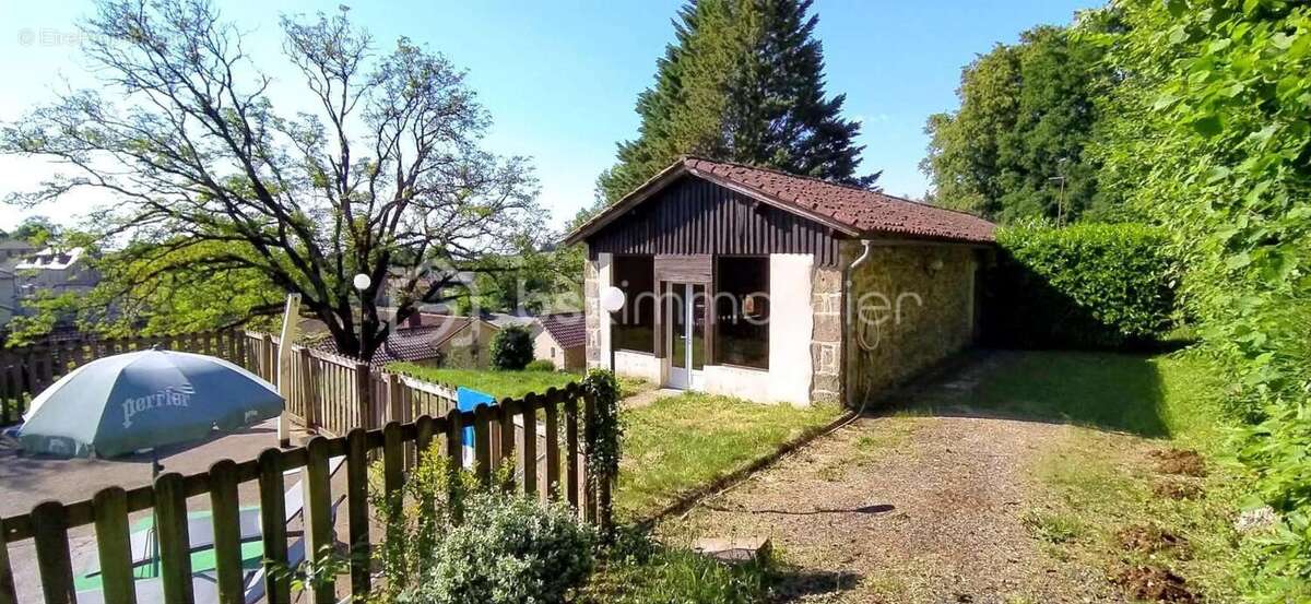 Maison à GORSES