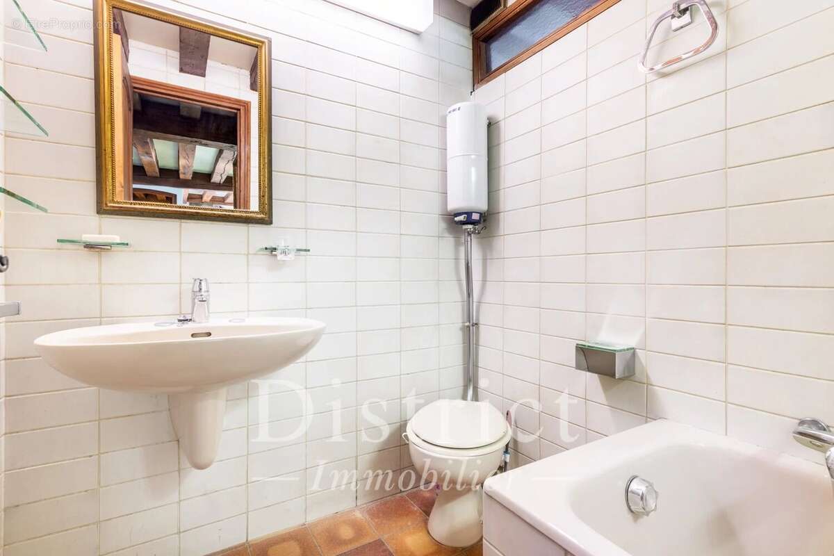 Appartement à PARIS-4E