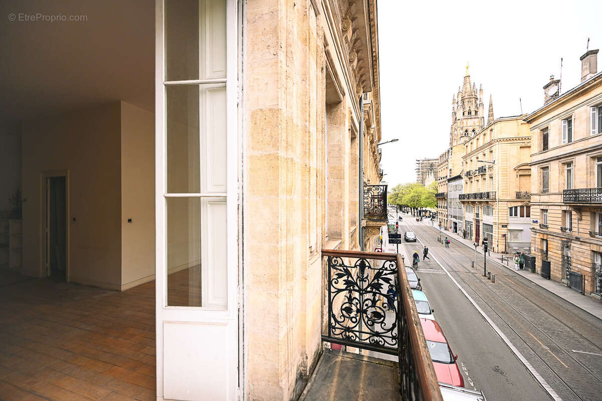 Appartement à BORDEAUX