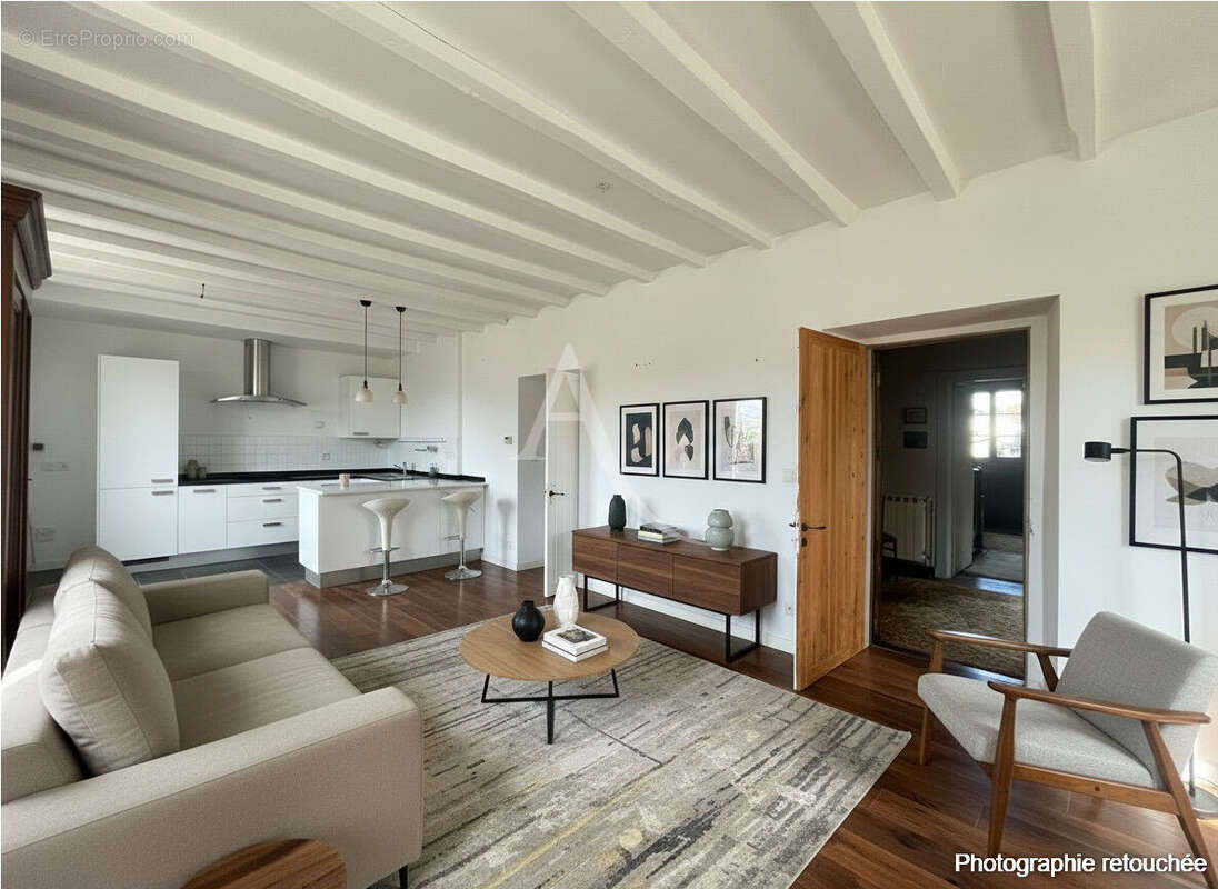 Maison Louhossoa 15 pièce(s) 718.67 m2 - photo 8