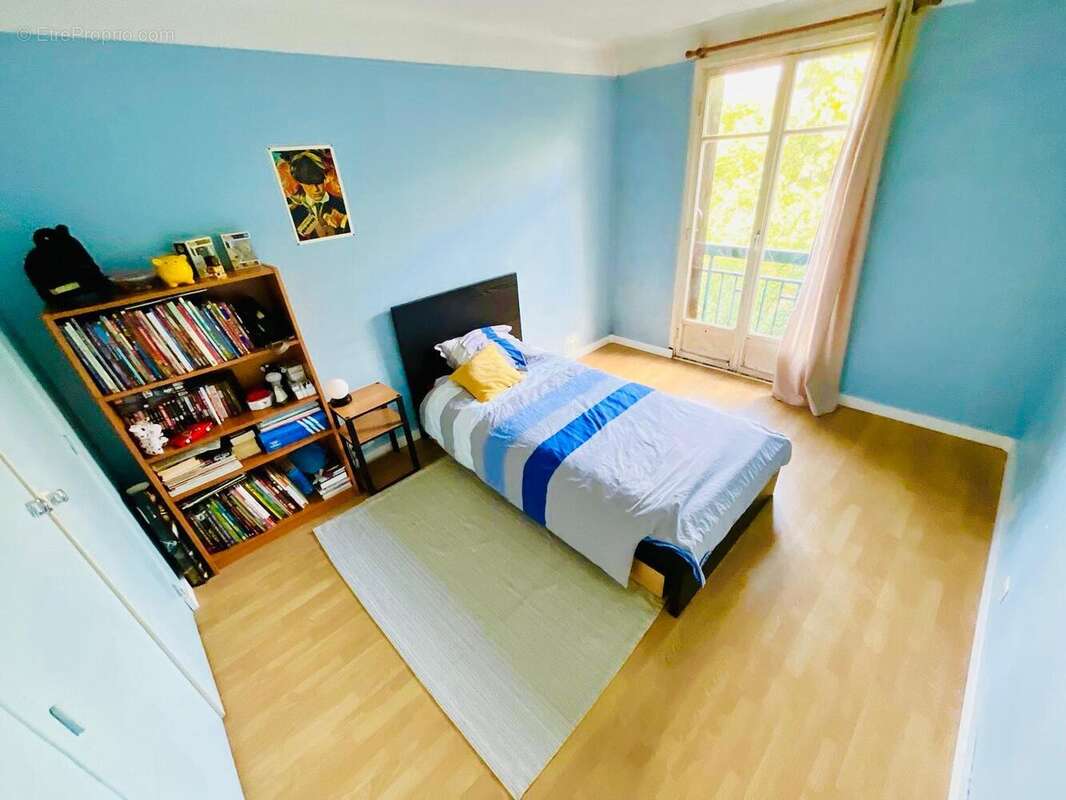 Photo 3 - Appartement à RUEIL-MALMAISON