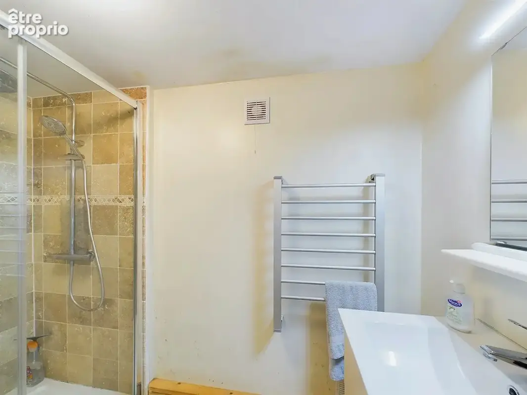 Maison de charme avec piscine chauffée dans un cadre idyllique - photo 12