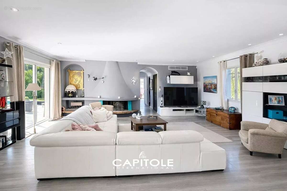 Maison à ANTIBES