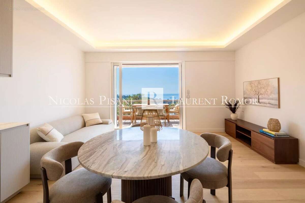 Appartement à VILLEFRANCHE-SUR-MER