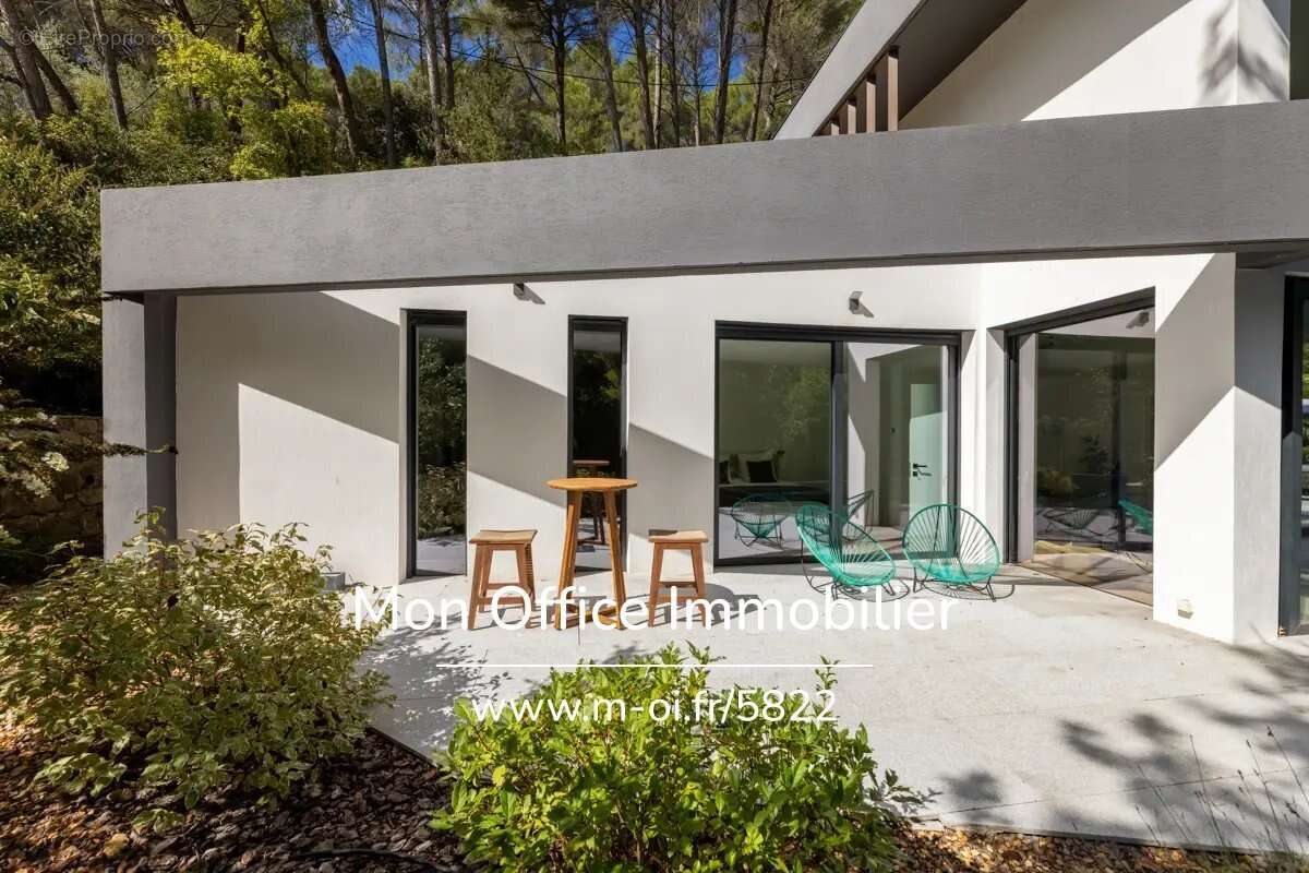 Maison à SAINT-MARC-JAUMEGARDE