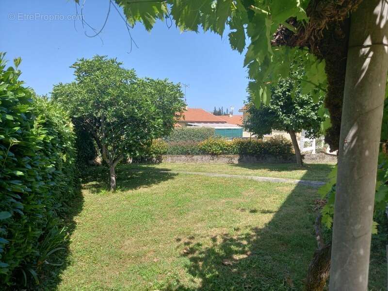Maison à vendre 7 pièces VILLEFRANCHE DE ROUERGUE (12) - photo 5