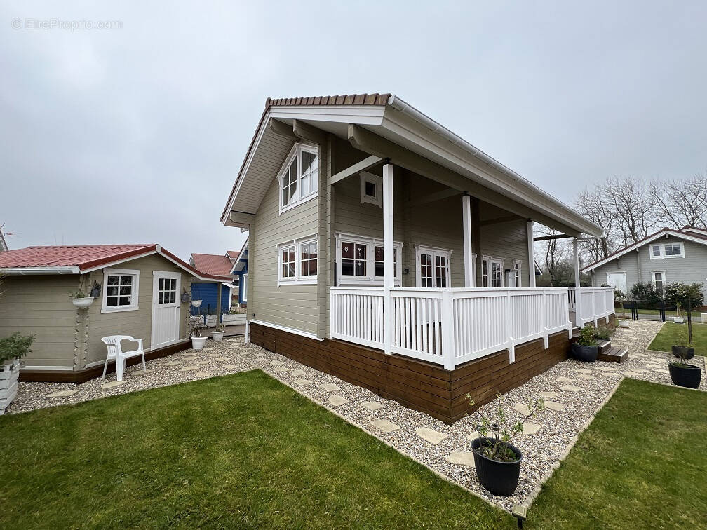 Maison à RANG-DU-FLIERS