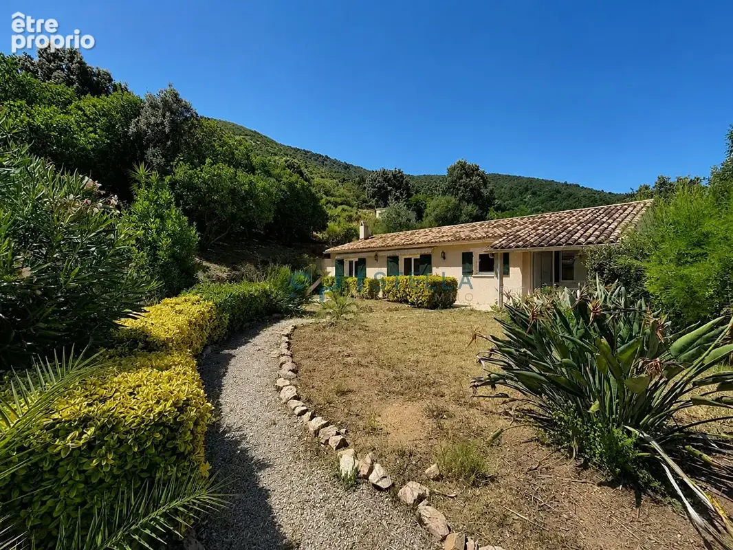 Maison à ALATA