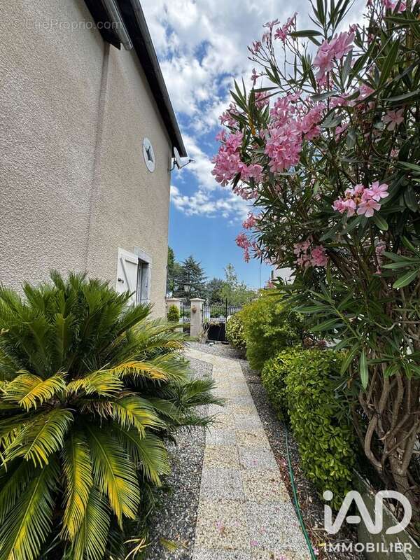 Maison 176 m² à Montaut  - photo 3