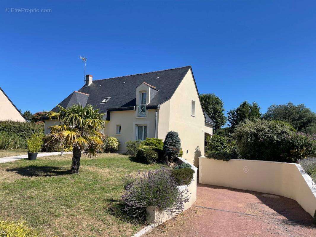 Maison à NEUILLE