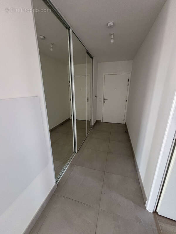 Appartement à SAINTE-GENEVIEVE-DES-BOIS