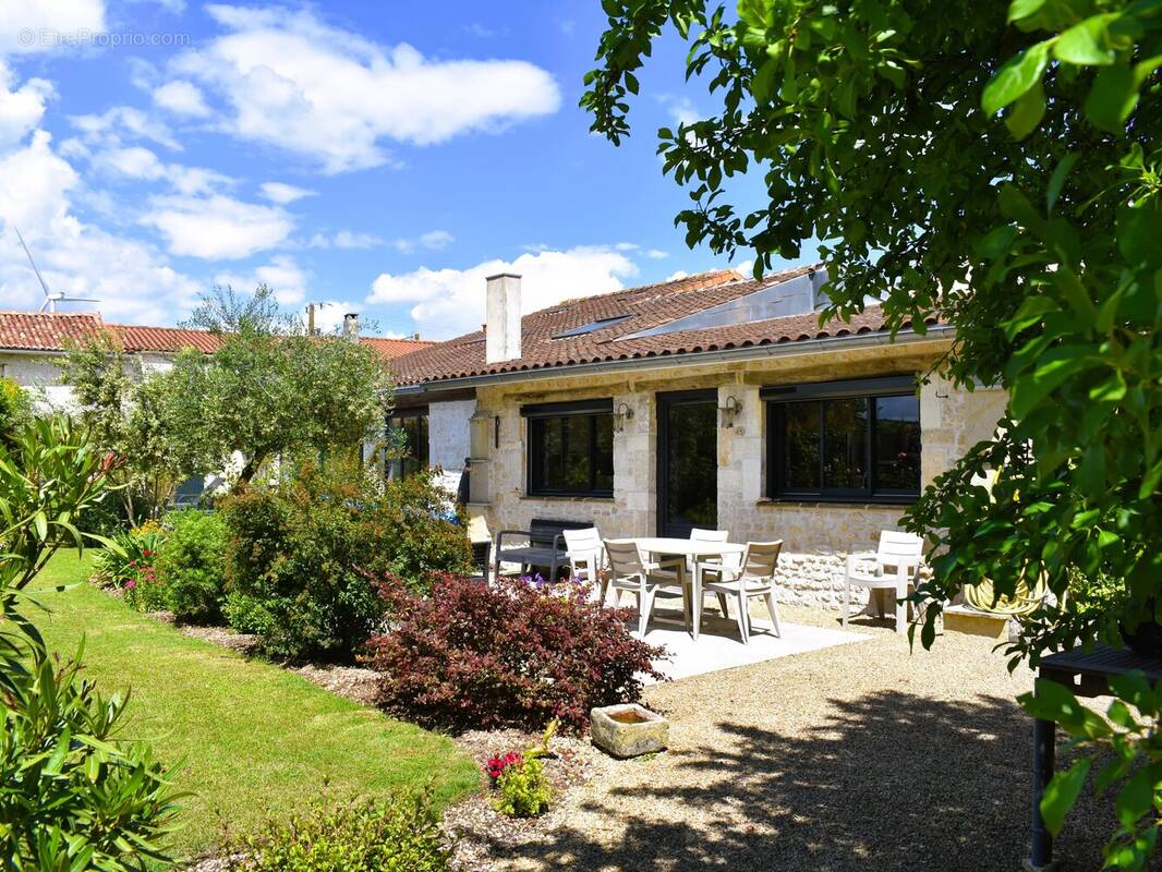 Maison à TORXE