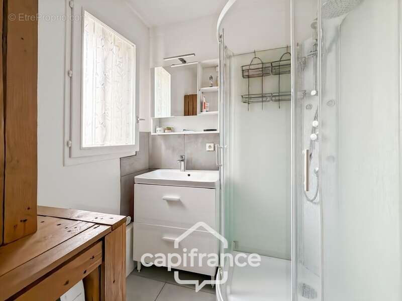 Appartement à TORCY