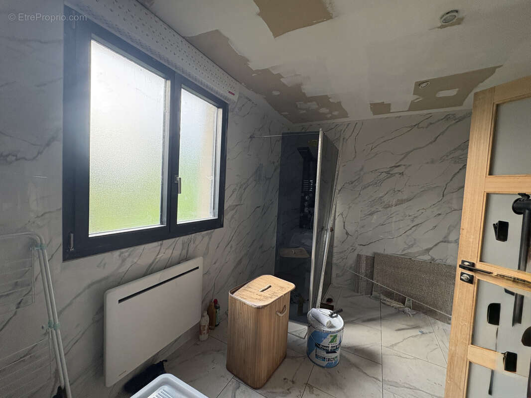 Maison à FLIXECOURT