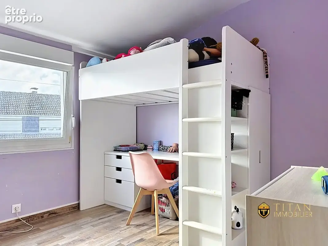 Maison de 134 m², 4 chambres, un jardin et un grand garage à Cappelle-la-Grande (59180) Titan immobilier