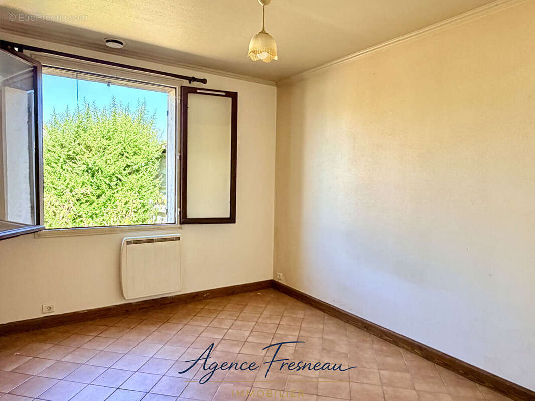 SOUESMES - Maison familiale de 105 m² sur 765 m² de terrain - photo 4