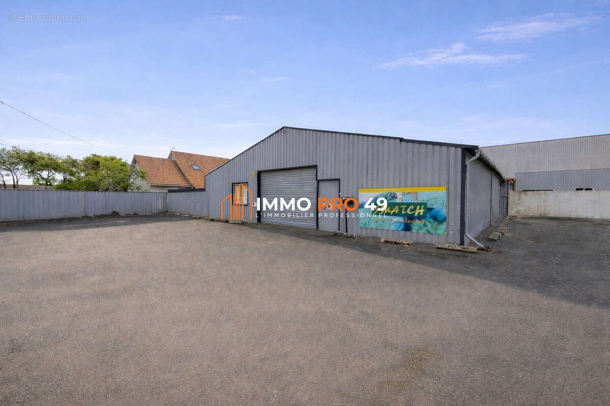 Commerce à LA SEGUINIERE