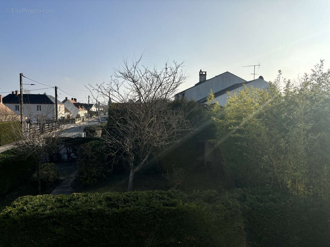 Maison à SAINT-DENIS-EN-VAL