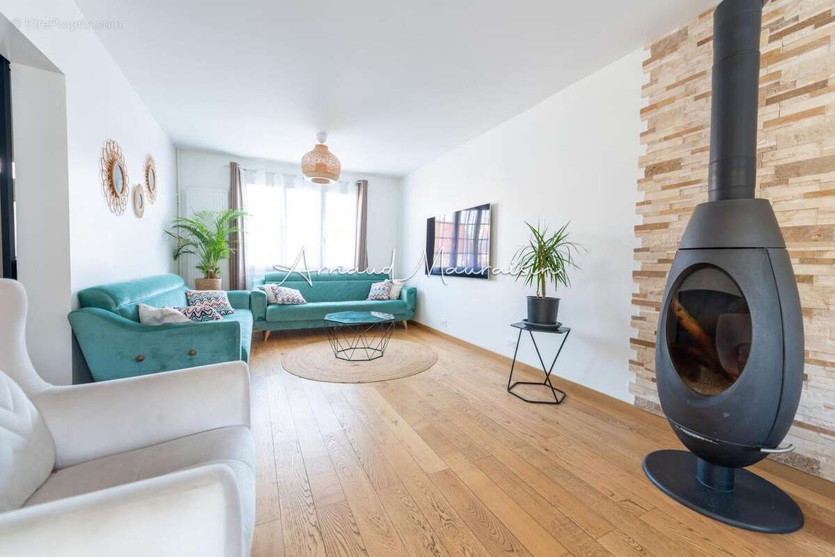 Photo 2 - Maison à ORRY-LA-VILLE