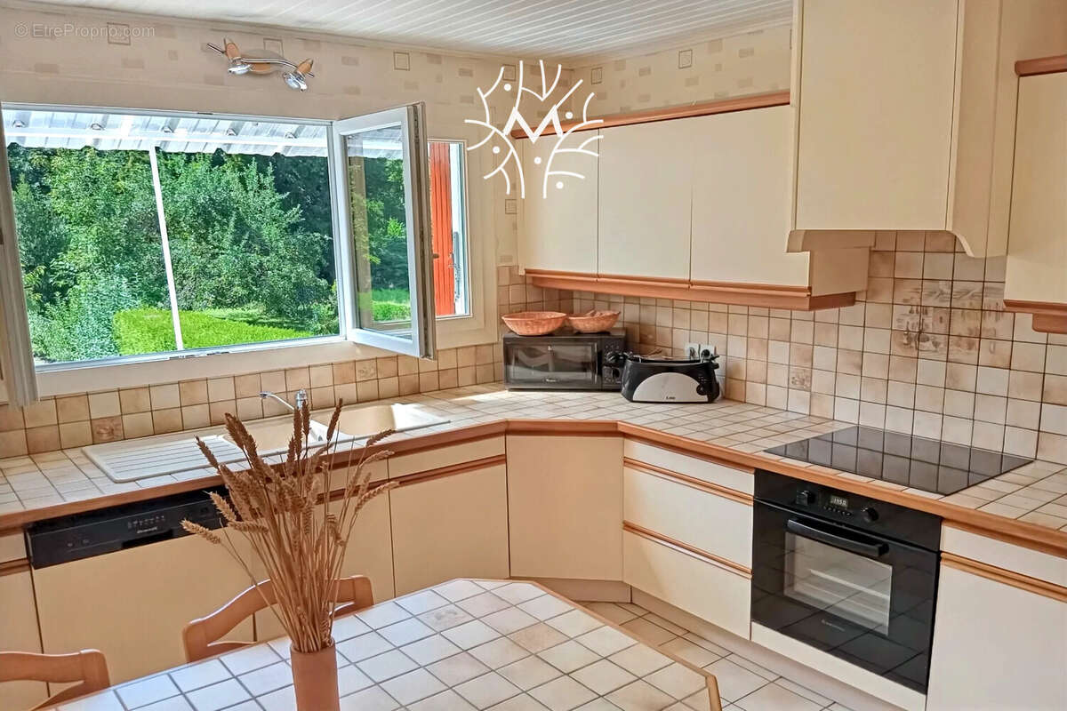 Maison à CHARLEVILLE-MEZIERES