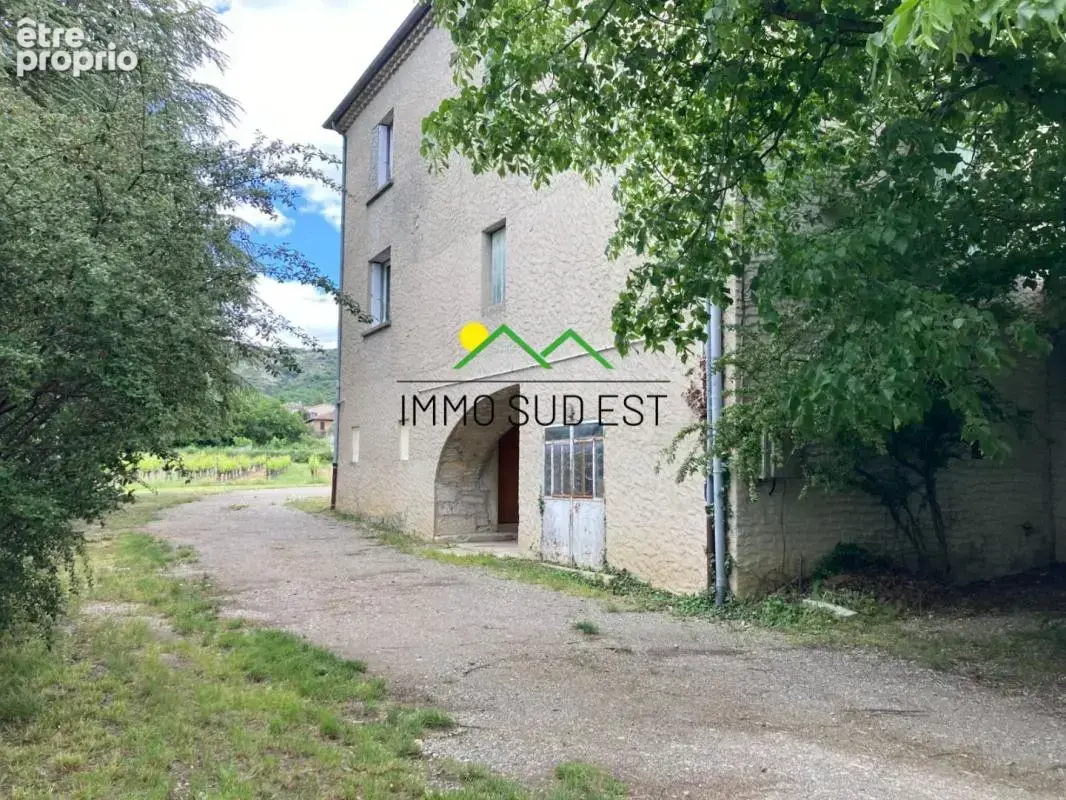 ROCHECOLOMBE – Appartement lumineux de 105 m² au cœur d'un domaine viticole - photo 7