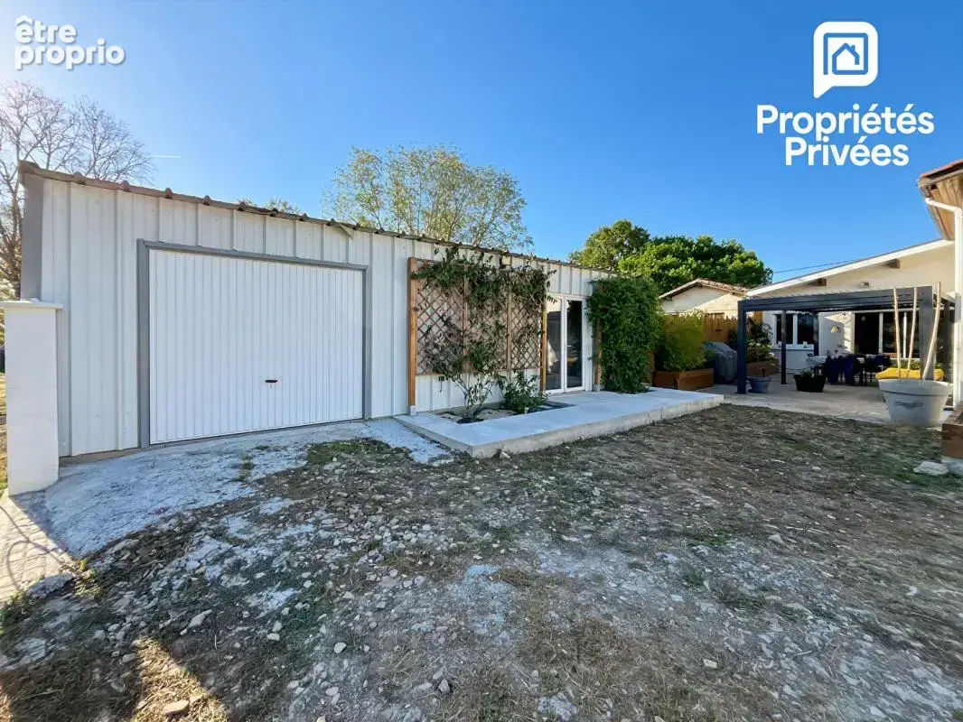 Maison rénovée, 5 chambres, garage avec piscine sur 3 000 m² - photo 13