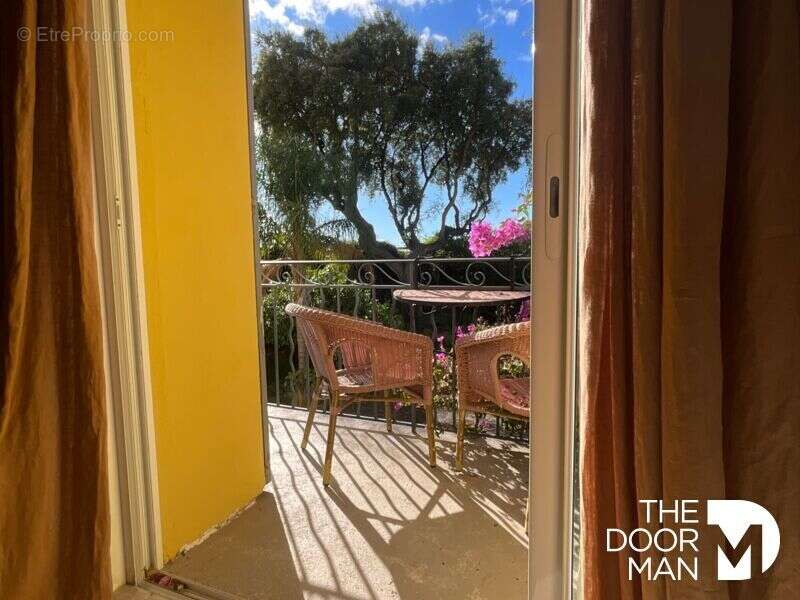 Commerce à LE LAVANDOU