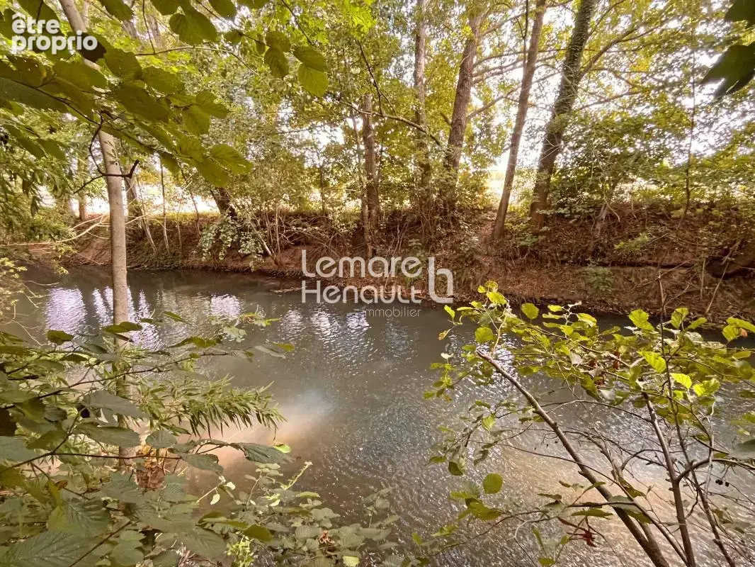 Superbe villa 6 chambres, bord de rivière et piscine - photo 4
