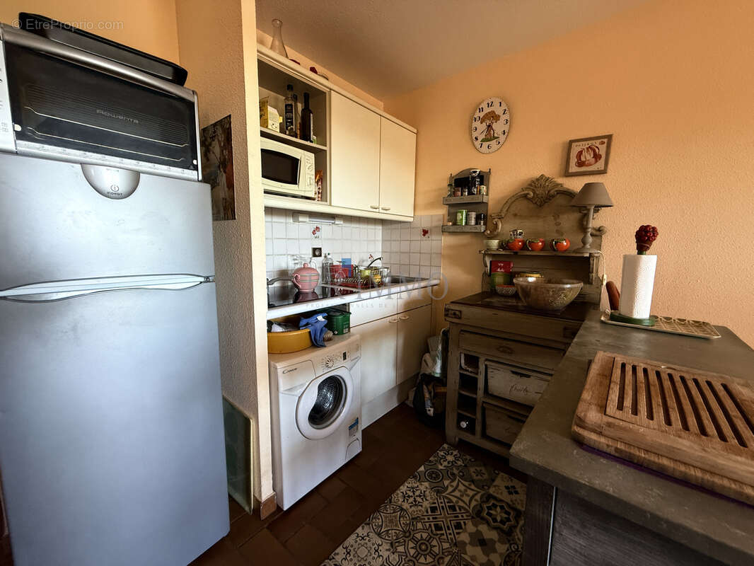 Appartement à ROQUEBRUNE-SUR-ARGENS