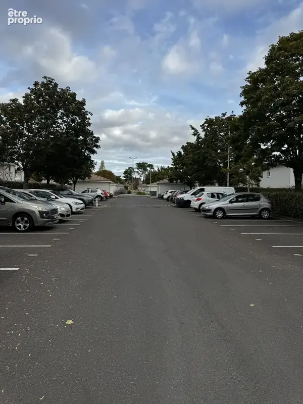Mérignac Arlac   Appartement T1 avec 1 place de parking et jardinet - photo 7