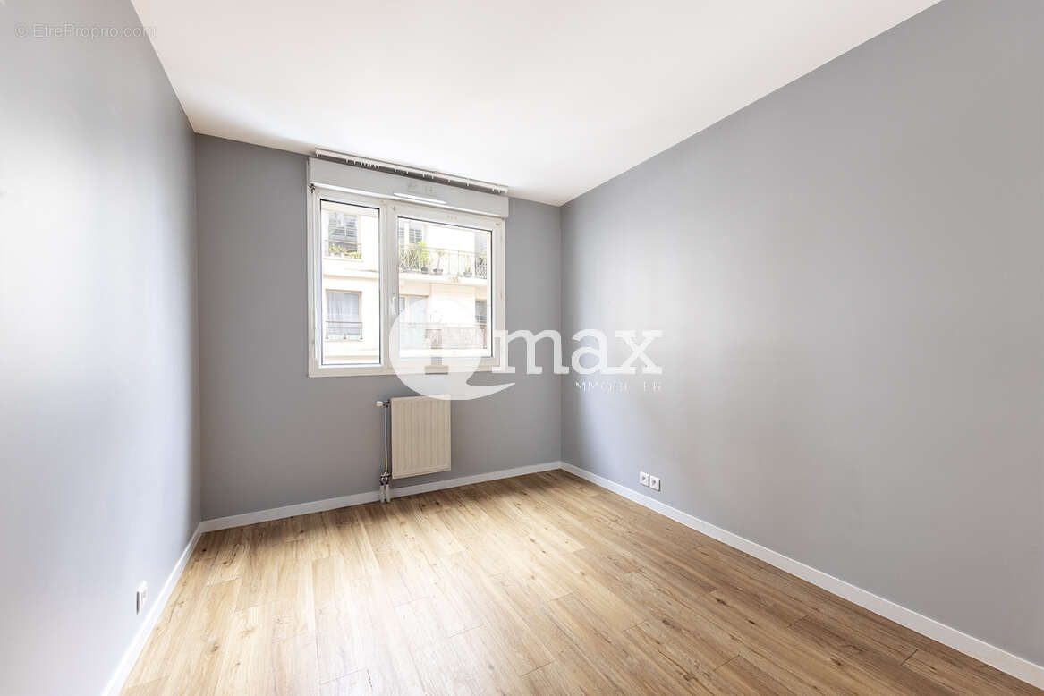 Appartement à LEVALLOIS-PERRET