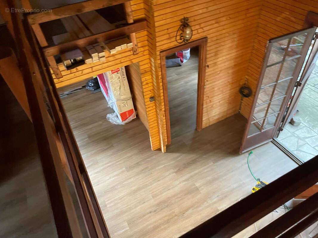 Maison à BAZOCHES-SUR-LE-BETZ