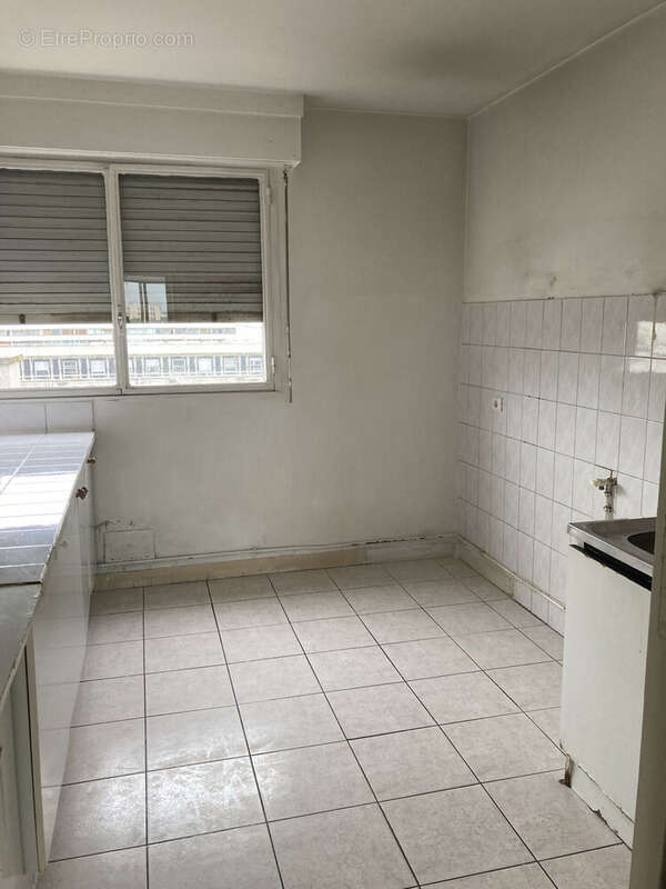 Appartement 58 m² à Sarcelles  - photo 9
