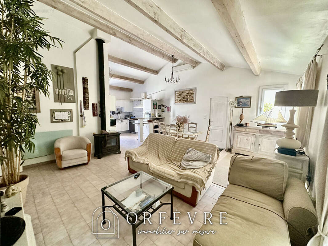 Maison à VILLENEUVE-LES-MAGUELONE