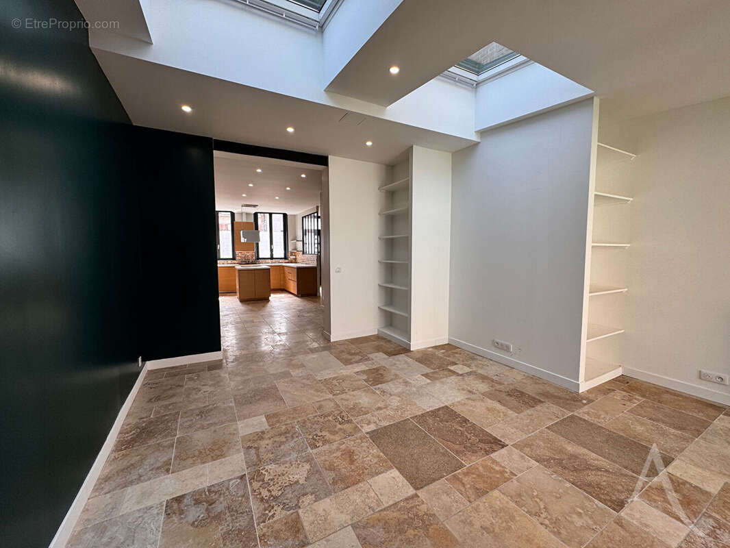 Maison Amiens 5 pièce(s) 110 m2 Refaite à neuf - photo 2
