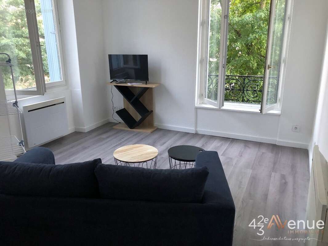 Appartement à SAINT-ETIENNE