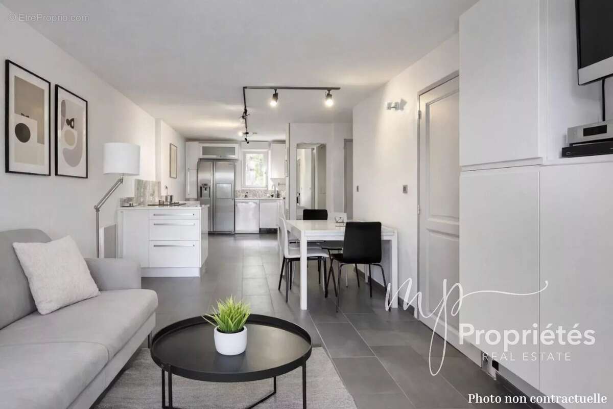 Appartement à RAYOL-CANADEL-SUR-MER