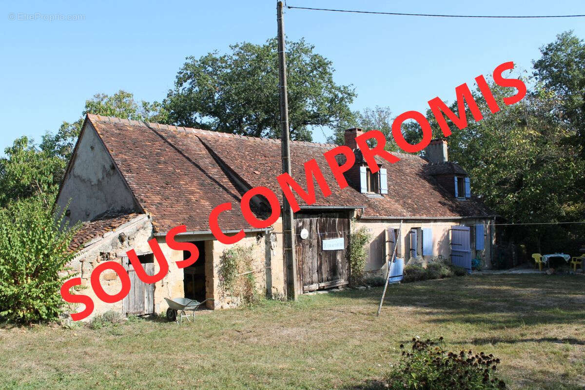 Maison à LOUROUX-BOURBONNAIS