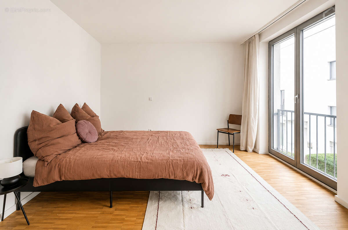 Appartement à NANTERRE