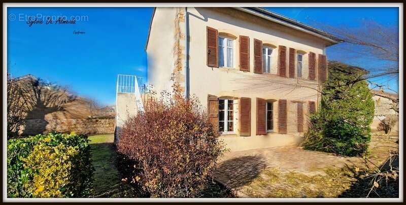 Maison à vendre 8 pièces REYSSOUZE (01) proche PONT DE VAUX 180 m², dépendance 150 m², carport 68 m², terrain clos 1690m² - photo 18