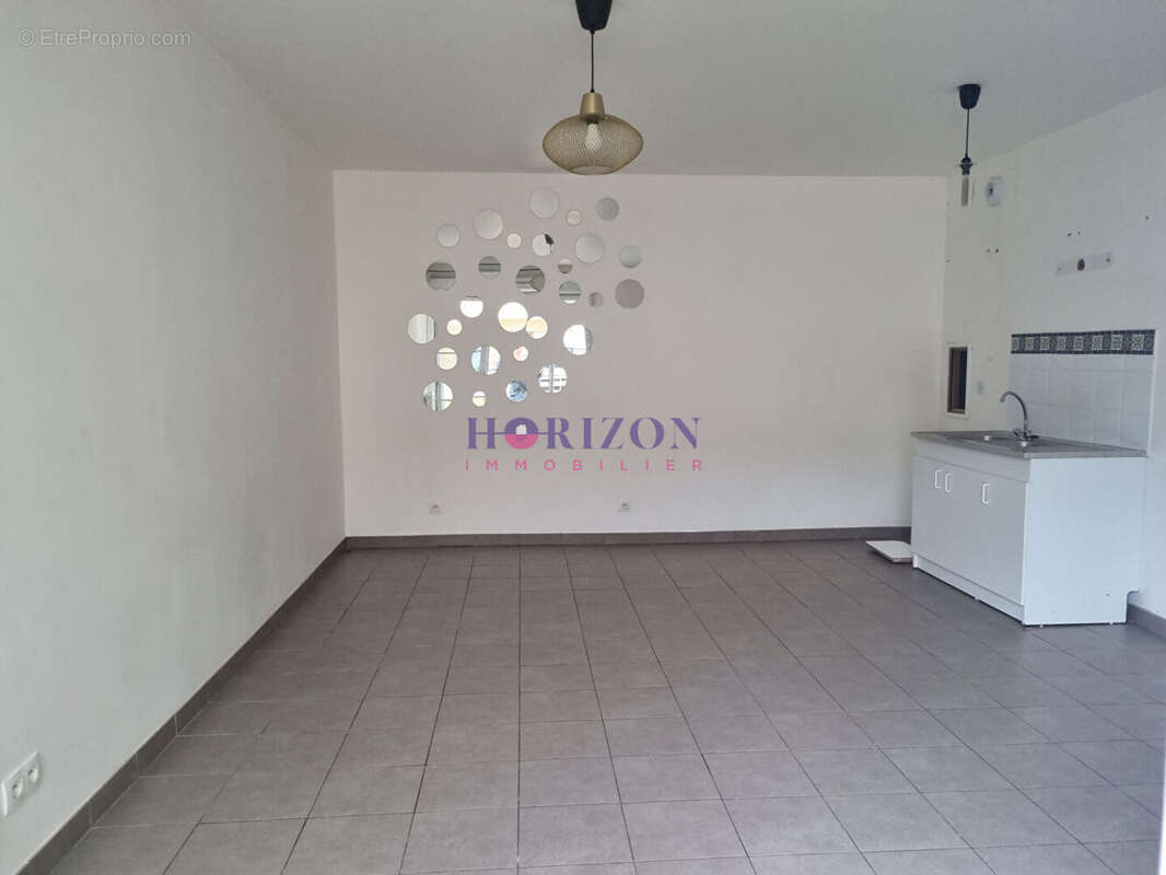 Appartement à PUISEUX-EN-FRANCE