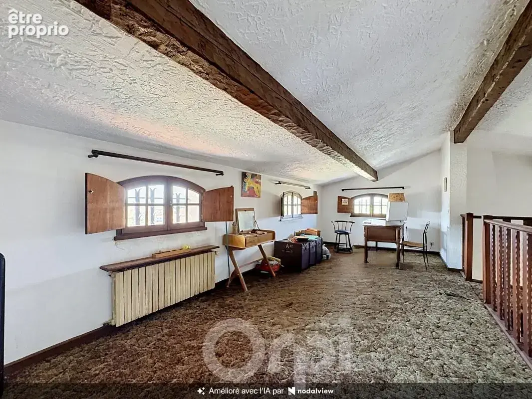 Maison individuelle à fort potentiel sur la commune de Roquebrune Sur Argens dans le Var  – Volume, jardin & projet à façonner ! - photo 6