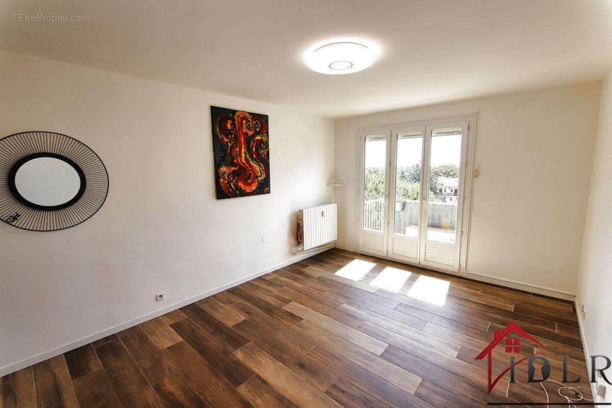 Appartement à HYERES