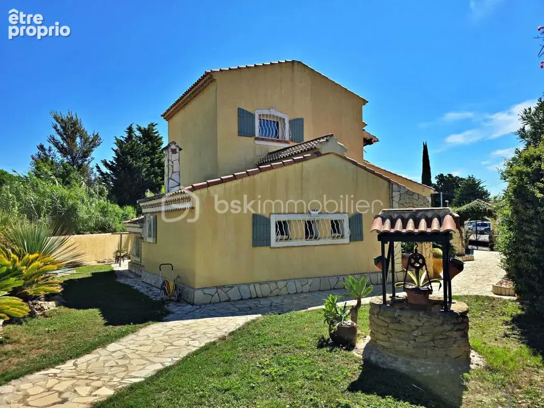 A saisir, Quartier recherché de St Jean – Maison d'Architecte 5 pièces, 3 chambres – 140 m² - Terrain 895m² - Annexes, cuisine d - photo 18