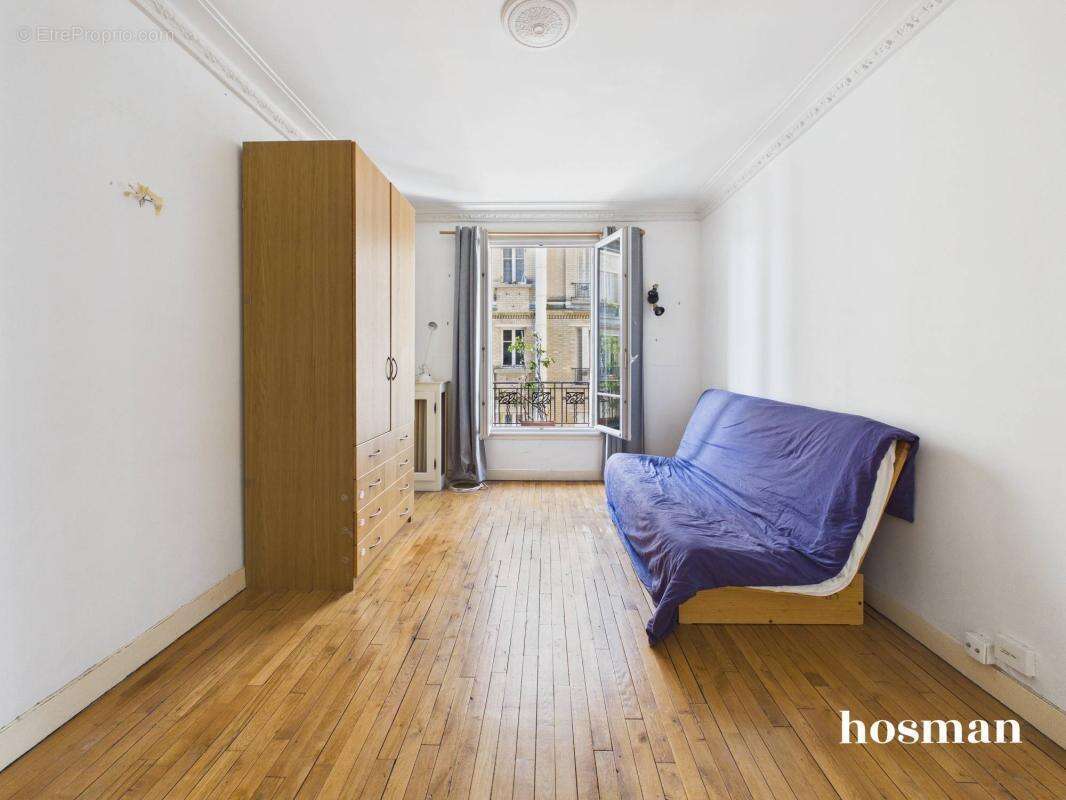 Appartement à PARIS-14E
