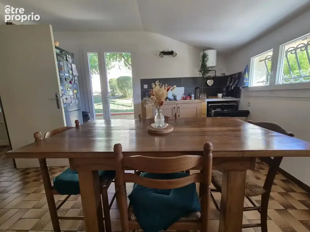 Maison de village T4 de 111m² avec jardin intimiste - photo 9