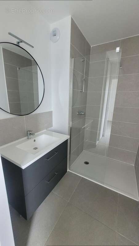 Appartement à LATTES